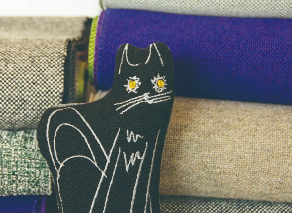 MELLEMの猫のオブジェの画像